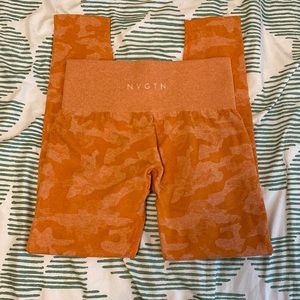 NVGTN Size M Orange Camo Leggings!